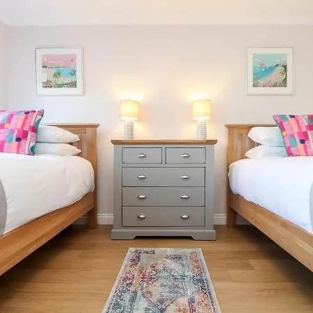 Holiday home Gweal